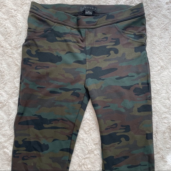 Sanctuary Camo Leggings Pants - Picture 3 of 5